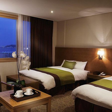 יאוסו Y Ocean Hotel מראה חיצוני תמונה