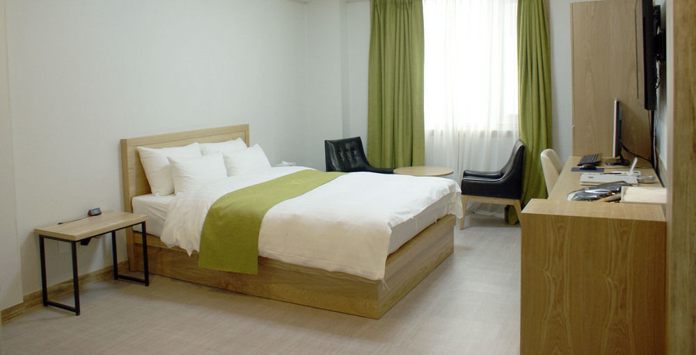 יאוסו Y Ocean Hotel מראה חיצוני תמונה