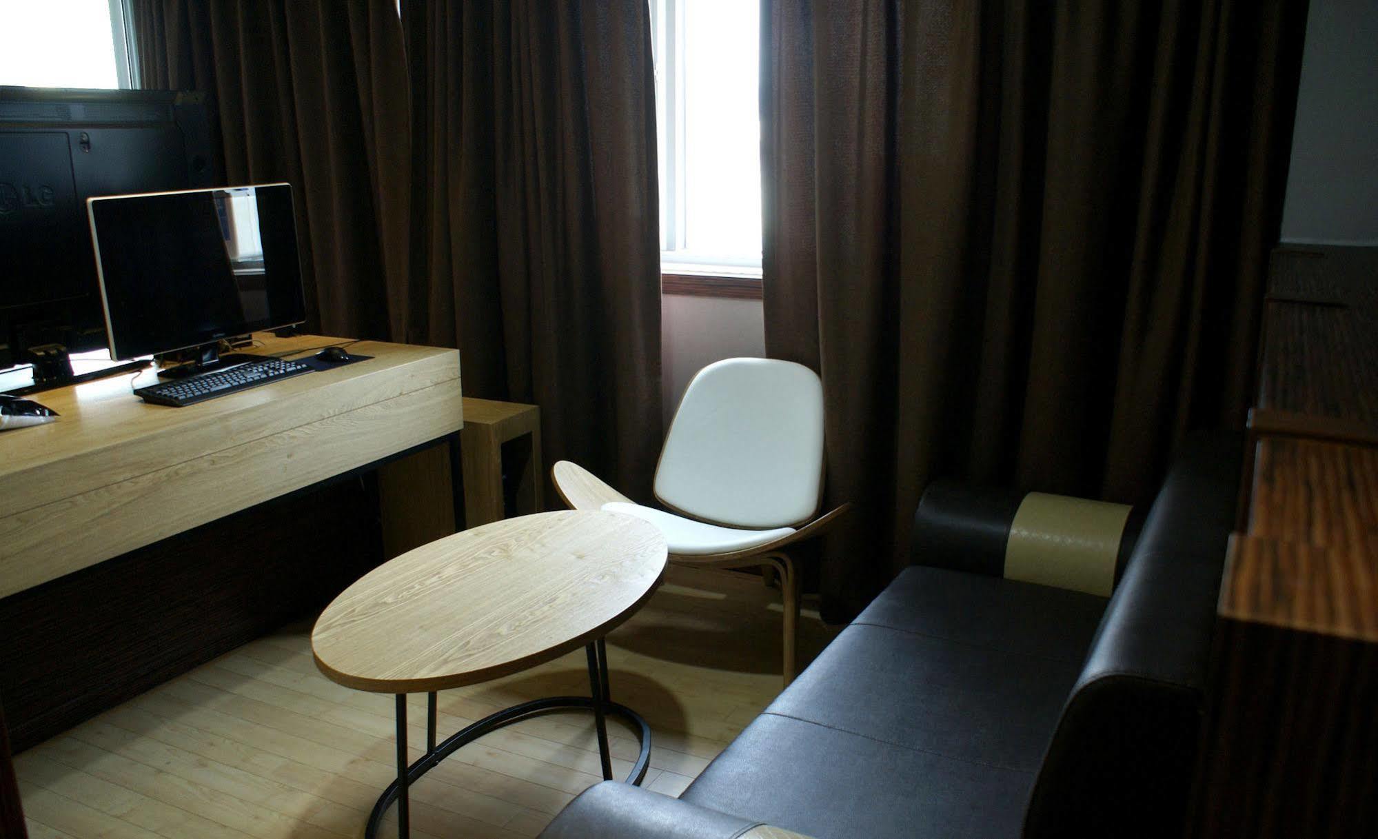 יאוסו Y Ocean Hotel מראה חיצוני תמונה