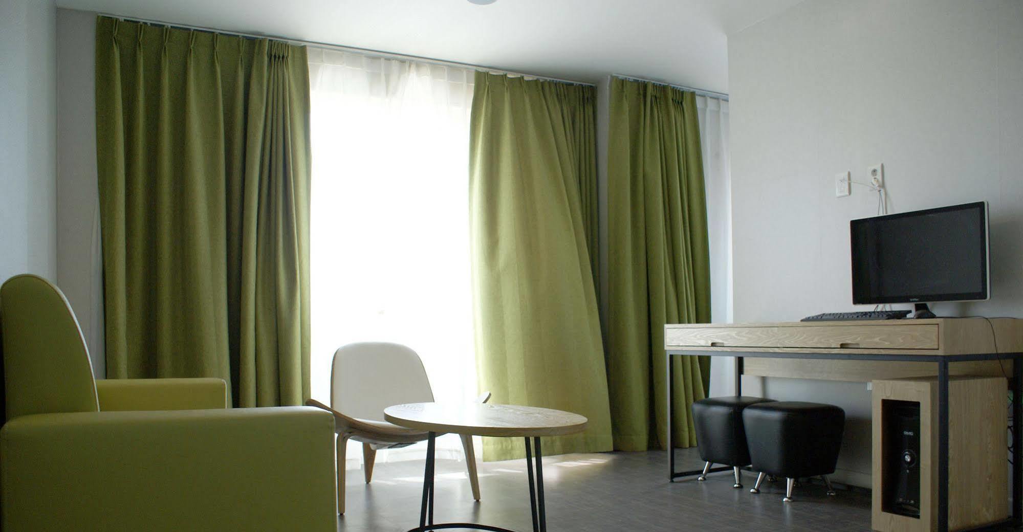 יאוסו Y Ocean Hotel מראה חיצוני תמונה
